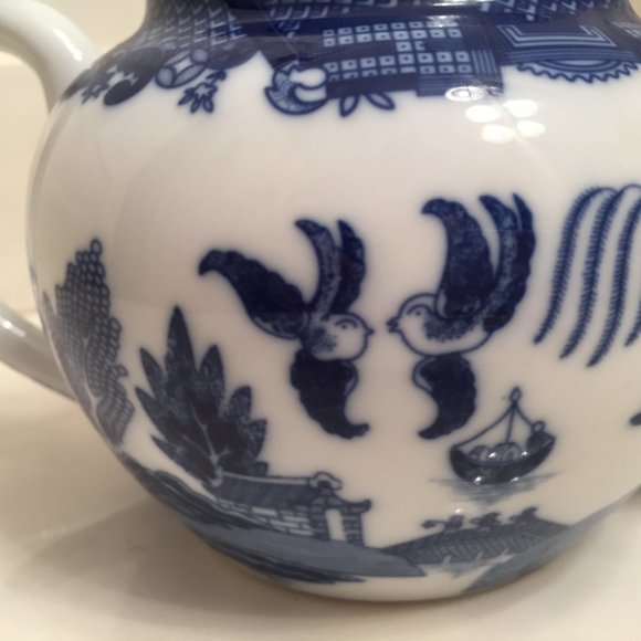Flow Blue Oriental Pattern Style Tea Pot - Infuser - No Lid - Picture 7 of 10